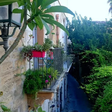 Arimatea Casa アパート *