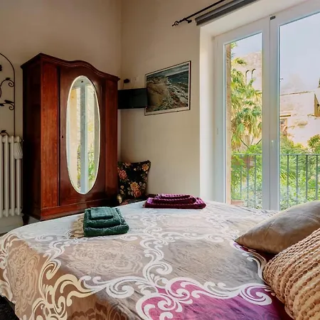 アパート Arimatea Casa